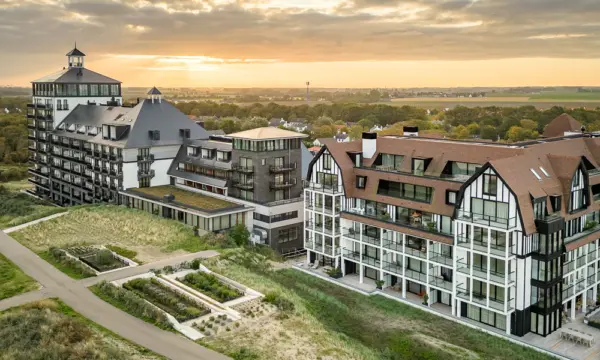 Branding zonsondergang - Duinhof Holidays