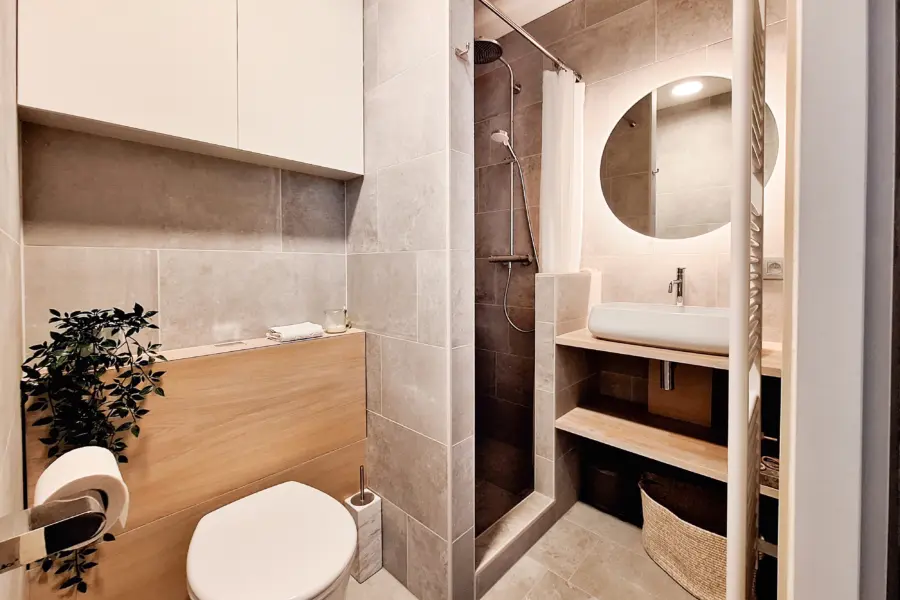 Picture76 639040845561421569