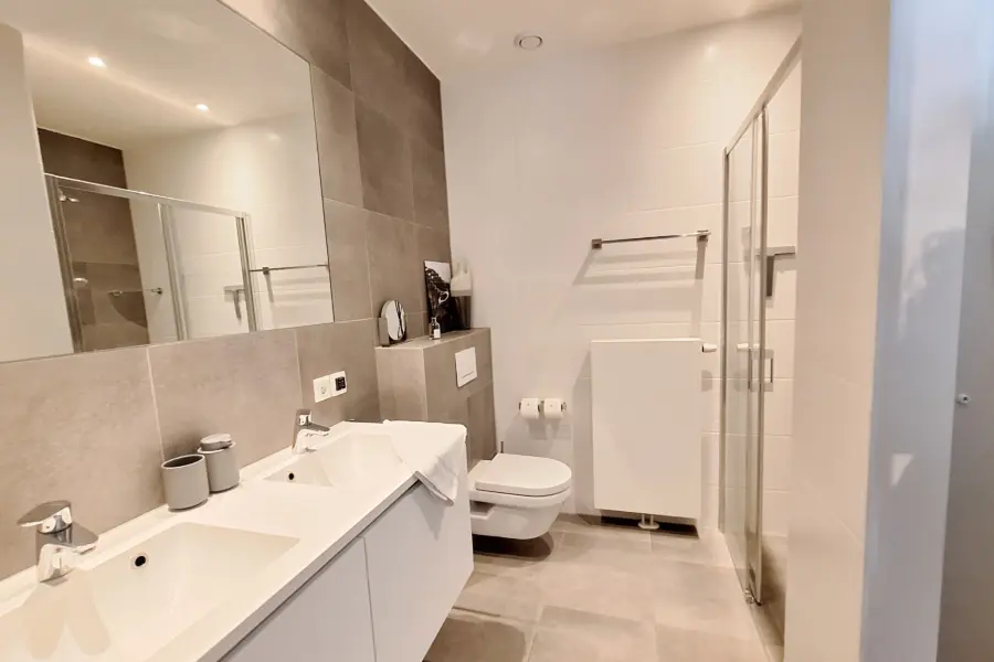 Picture76 639081508379142853